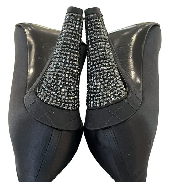 Chanel Black Satin Crystal Heel Pump - Picture 10 of 12